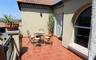 3 Bedroom Duplex in Lonehill