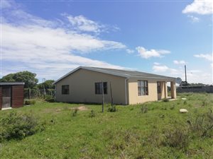 2 Bedroom House in Kaysers Beach