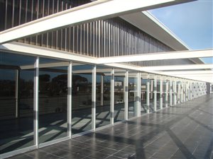 1538 m² Commercial space in Somerset West Central