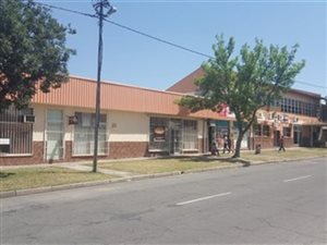 187 m² Office Space in Lakefield