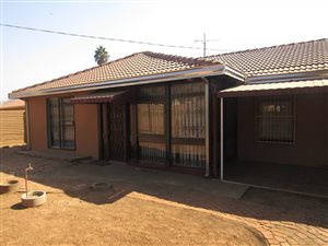 3 Bed House in Kwaggasrand