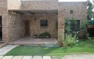 3 Bedroom Townhouse in Vryburg