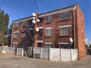 2 Bed Apartment in Turffontein