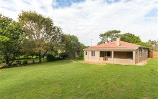 366.7 ha Farm in Alexandria