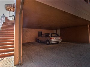 2 Bed Townhouse in Buurendal