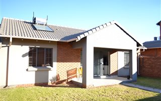 3 Bedroom Townhouse in Blue Hills