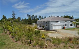 3.3 ha Farm in Rheenendal