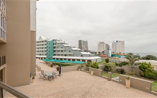 2 Bedroom House in Diaz Beach