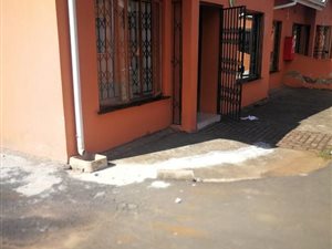 3 Bed Townhouse in Isipingo Rail