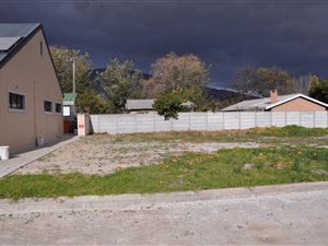 303 m² Land available in Villiersdorp