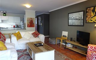 2 Bedroom Apartment in Hout Bay and surrounds
