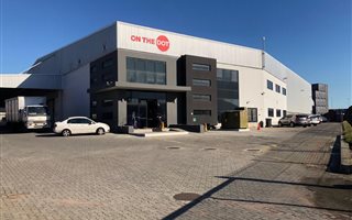 8273 m² Industrial space in Paarden Eiland