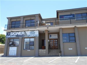 650 m² Office Space in Eldoraigne