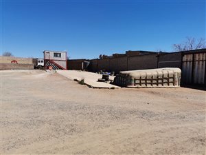 3736 m² Land available in Hamilton