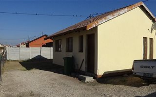 2 Bedroom House in Boitekong