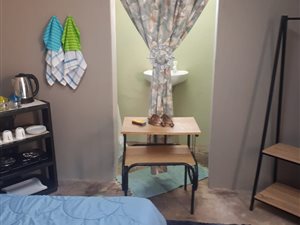 1 Bed Apartment in East Lynne