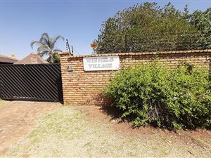 2 Bed Simplex in Kibler Park
