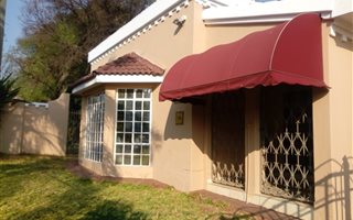 3 Bedroom House in Lynnwood Glen