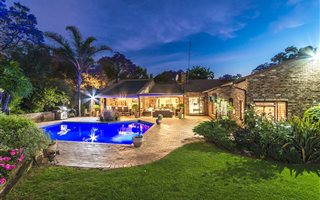 4 Bedroom House in Cresta