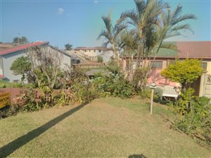 3 Bed House in Lotus Park