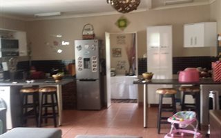 2 Bedroom Garden Cottage in Fishers Hill
