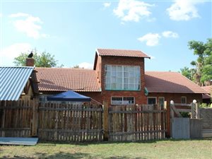 1.5 ha Farm in Heatherdale