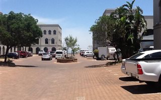 234 m² Commercial space in Halfway House