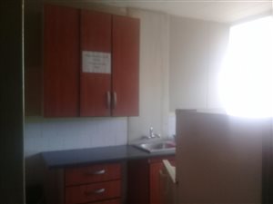2 Bed Apartment in Vereeniging Central