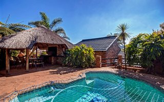 4 Bedroom House in Kloofendal