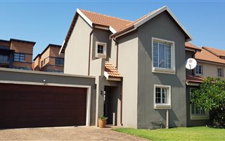 4 Bedroom Cluster in Eveleigh
