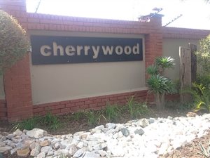 3 Bedroom Townhouse in Olivedale