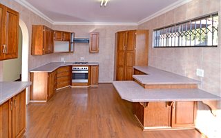 4 Bedroom House in Wilro Park