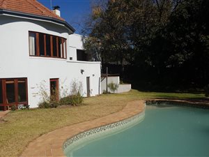 3 Bed House in Parktown North