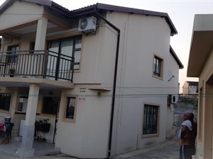 4 Bed House in Northcroft