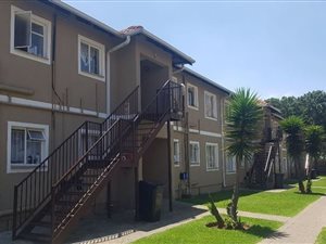 2 Bed Townhouse in Comet
