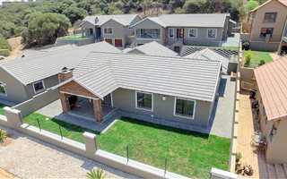 3 Bedroom House in Xanadu
