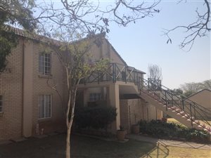 2 Bed Duplex in Moreleta Park