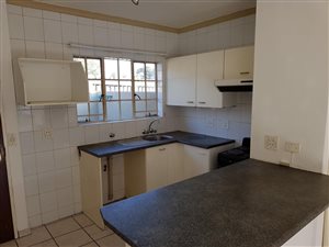 2 Bed Townhouse in Elspark