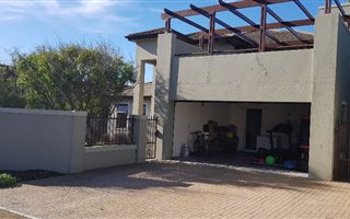 3 Bedroom House in Big Bay