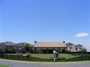 2 Bed Apartment in Reyno Ridge
