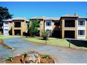 3 Bed Apartment in Lyttelton Manor