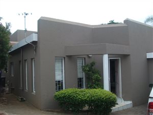 3 Bed House in Moreleta Park