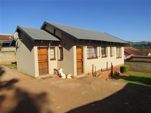 3 Bed House in Flora Park