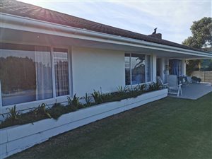 5 Bed House in Nahoon