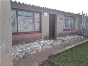 2 Bed House in Zola