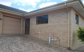 3 Bedroom House in Heather Park