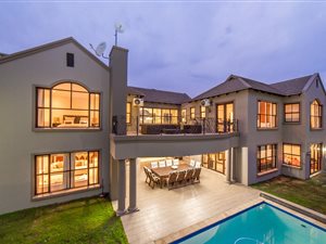 4 Bed House in Willaway