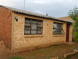 Houses to rent in Eldorado Park | Private Property