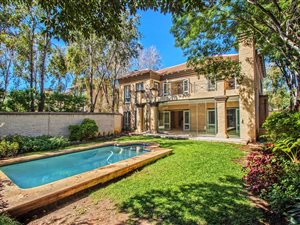 3 Bed House in Waterkloof Ridge
