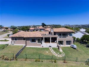 3 Bed House in The Hill Estate